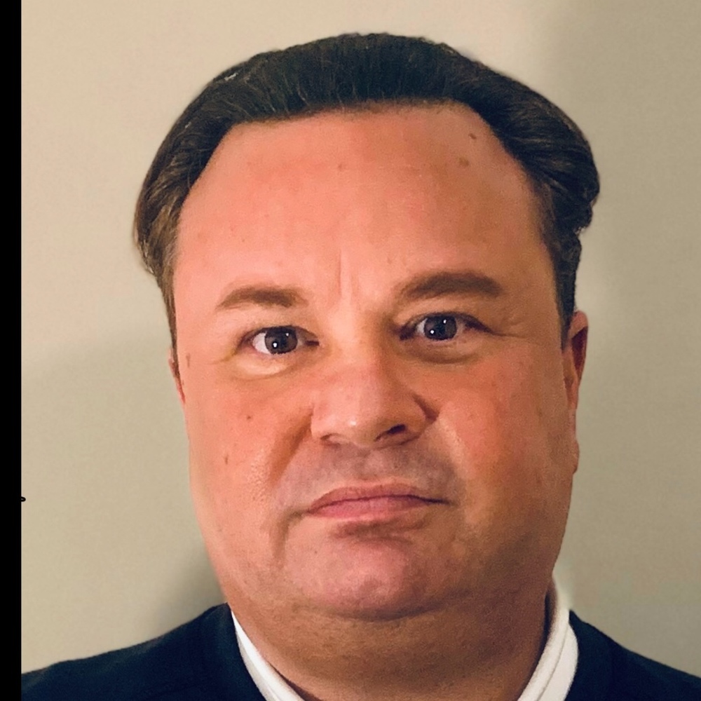 Meet your Posher, Troy